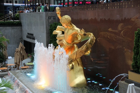 ���-����